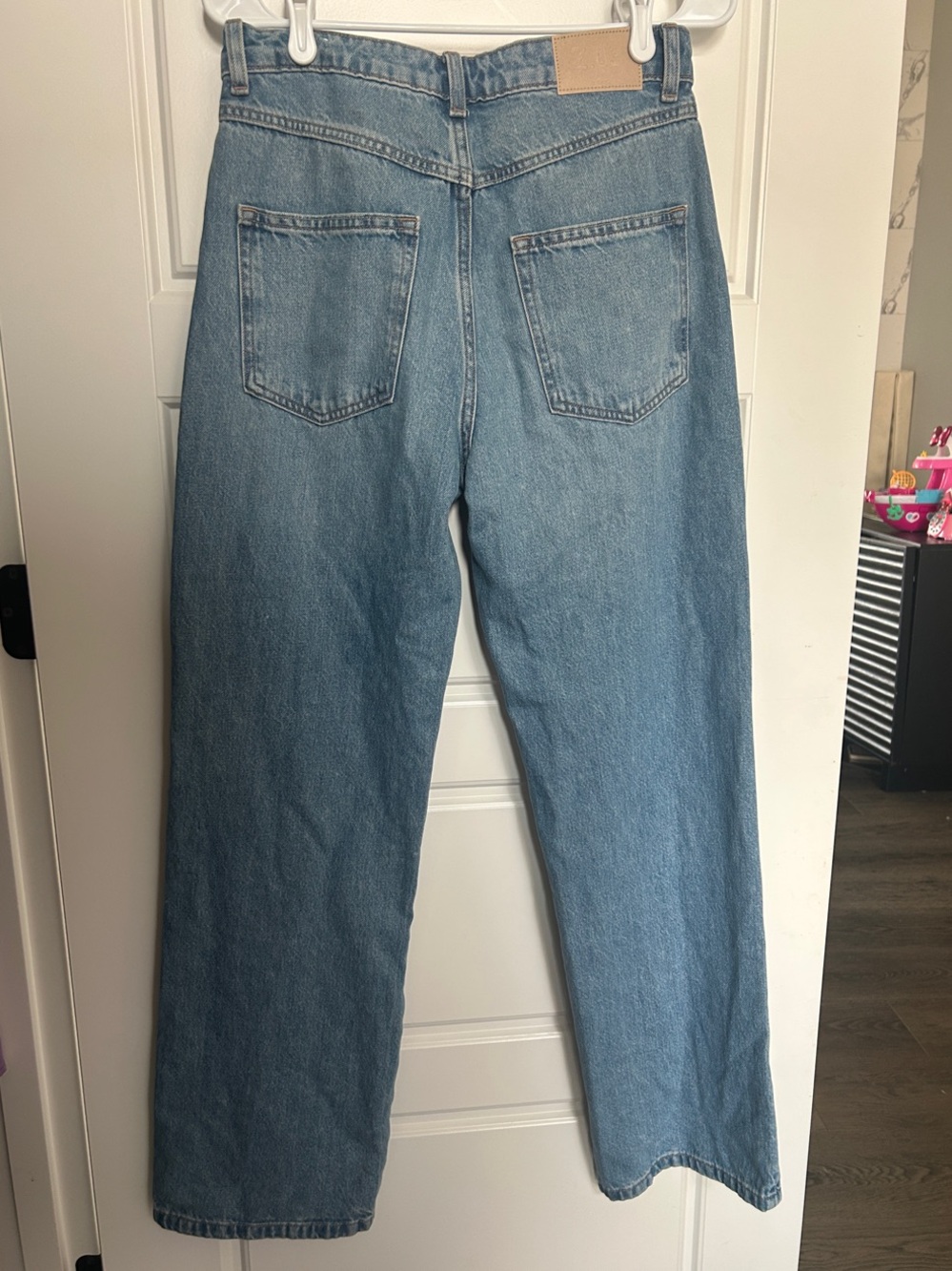 Zara Light Blue Straight-Leg Jeans - Picture 3 of 6